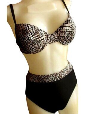 9/10 NWT Vintage Womens Swimsuit Bikini 1980's Swimsuit 2 PIECE CASTAWAYS